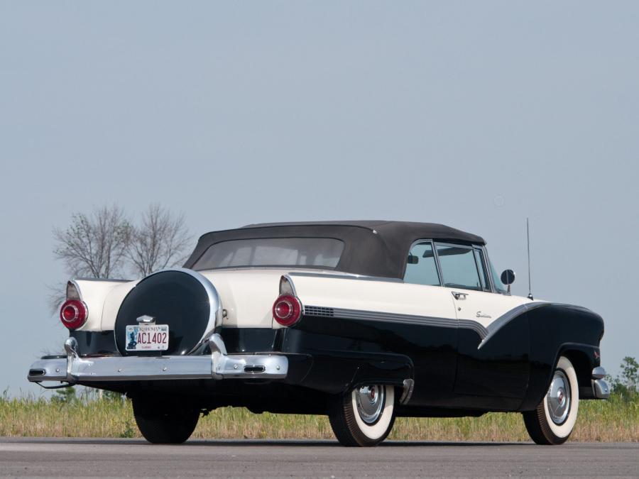  Ford Fairlane Sunliner Convertible 1956 года  (фото 37 из 42)